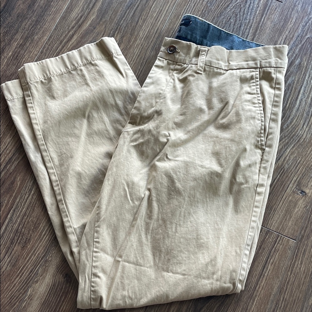 Tommy Hilfiger Men's Tan Chino Pants
